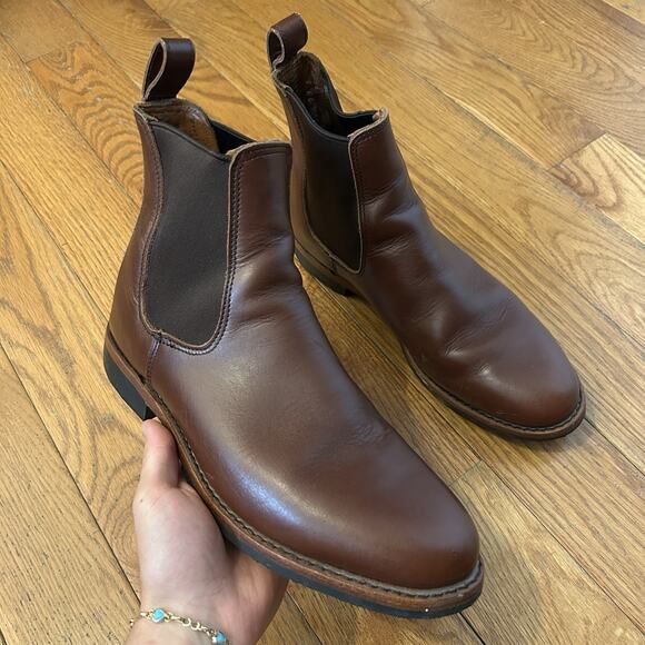 Red Wing Heritage 9437 Williston Teak Brown Leather Chelsea Boots Size 9 D main image 2
